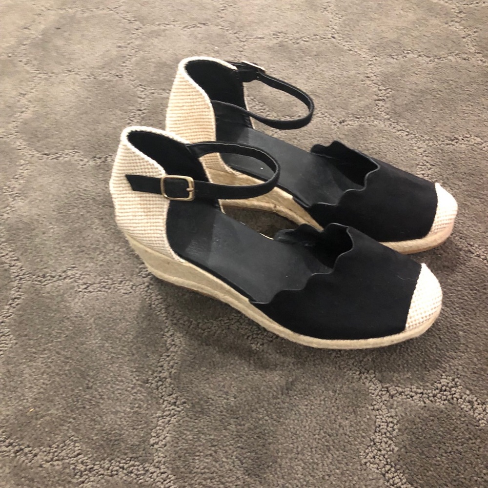 Espadrille shoes